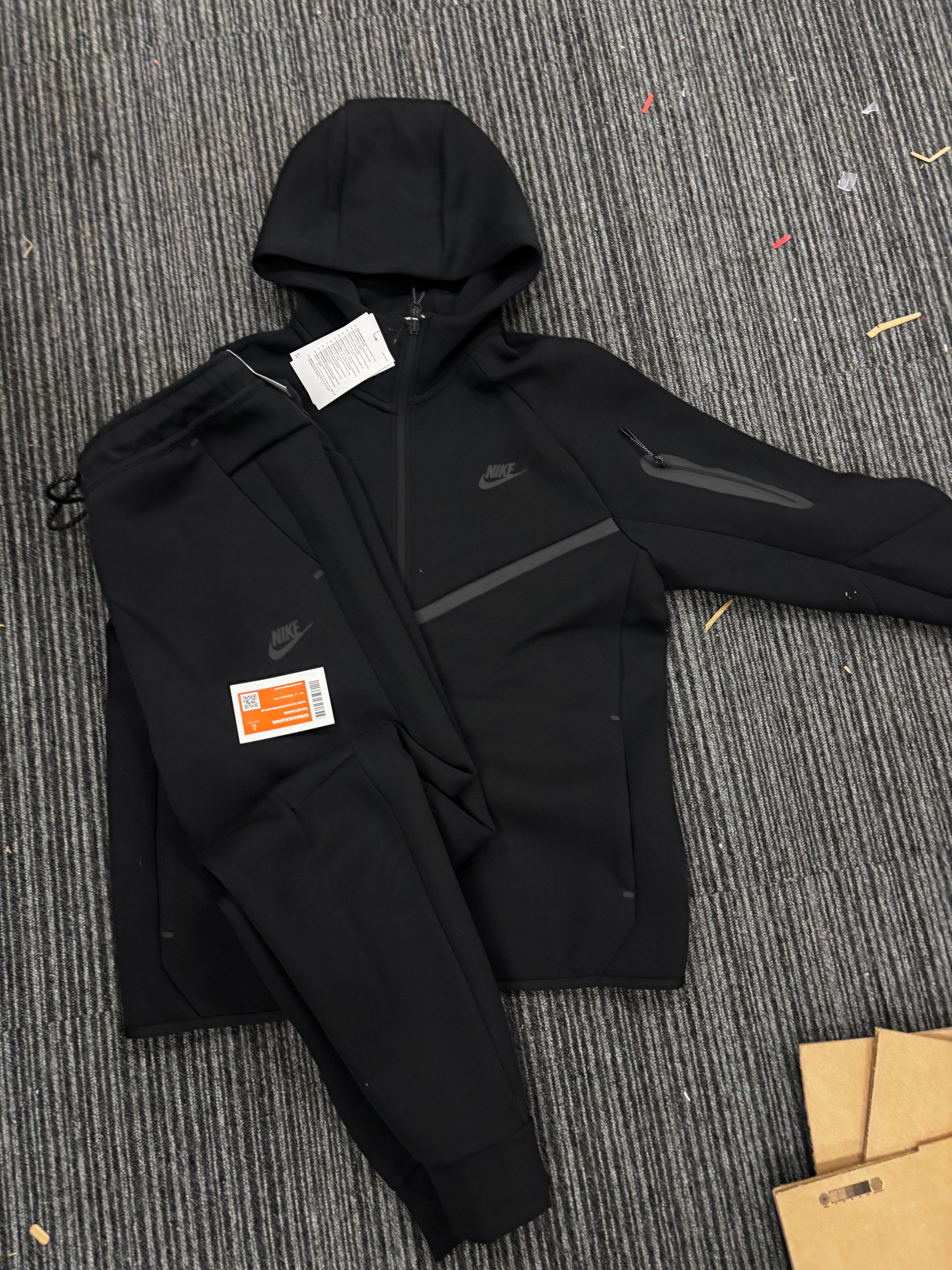 Tech Fleece Black