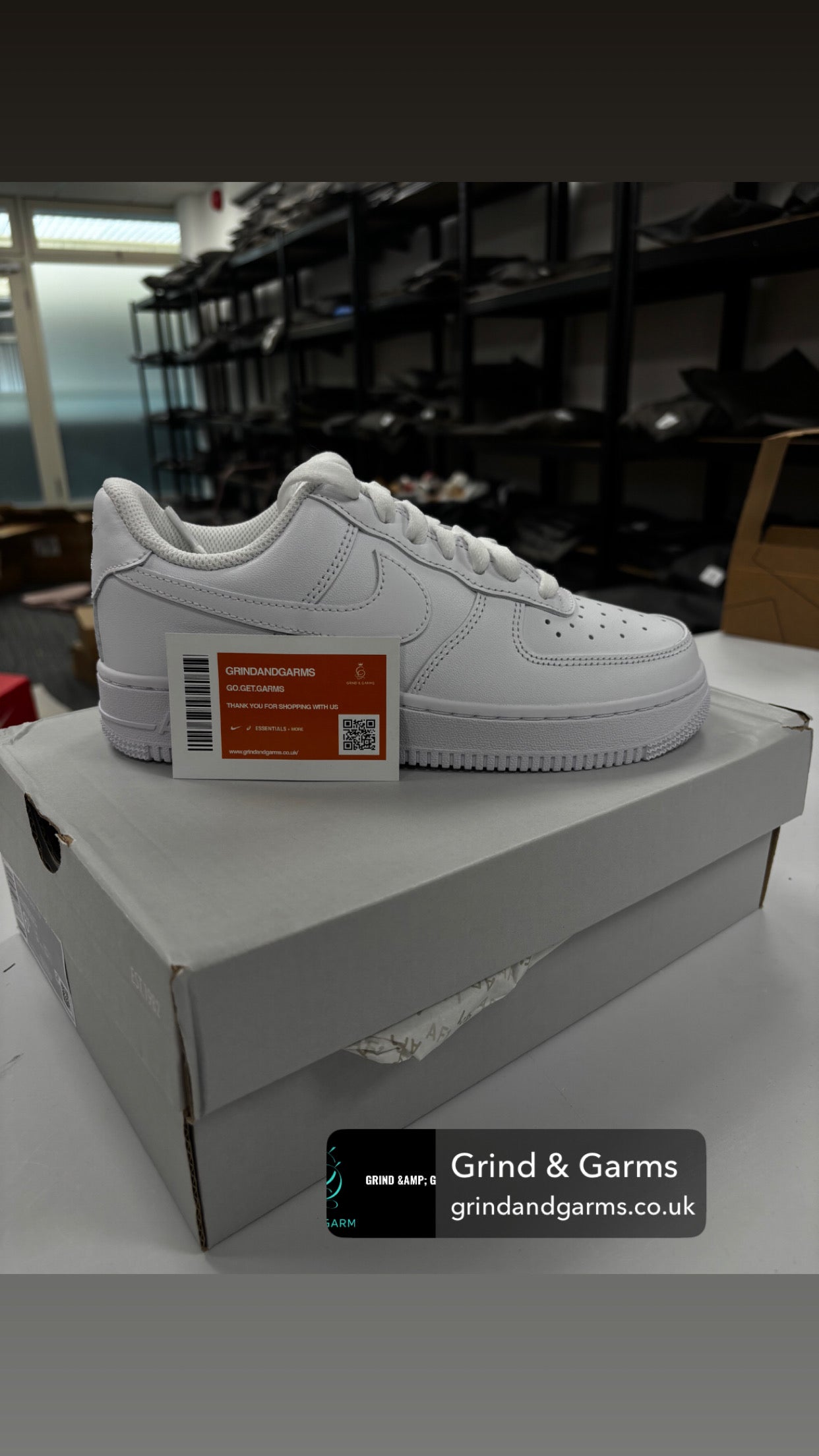 AF1  - WHITE