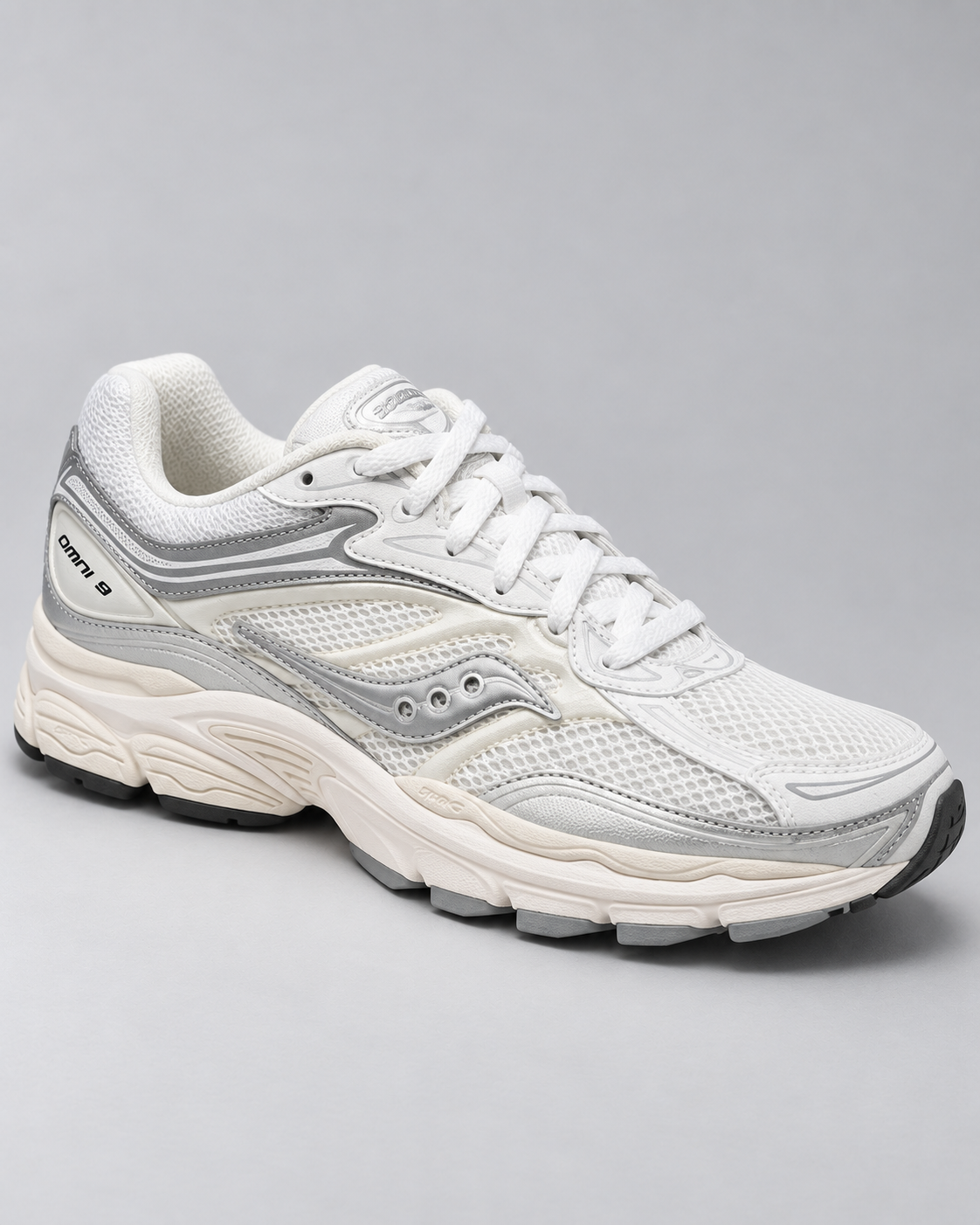 Saucony ProGrid Omni 9 - White/Grey — studio product photo
